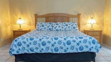 House, Multiple Beds, Patio, Garden View | 2 bedrooms, free WiFi, bed sheets