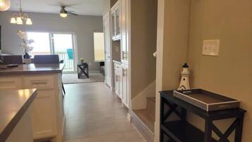 Condo, Multiple Beds, Balcony, Ocean View | Interior