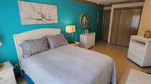 Condo, Multiple Beds, Patio, Pool View