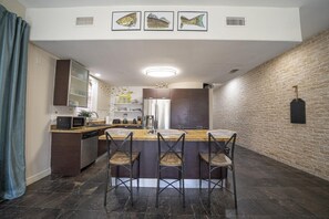 Apartment, Mehrere Betten, eigener Pool, Poolblick | Eigene Küche | Kühlschrank, Mikrowelle, Ofen, Herdplatte
