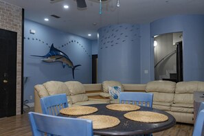 House, Multiple Beds, Kitchen | Private kitchen