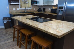 House, Multiple Beds, Kitchen | Private kitchen