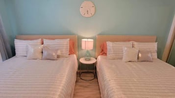 Condo, Multiple Beds, Patio, Partial Ocean View