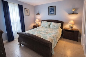 Departamento, varias camas, patio, vista al jardín | 2 habitaciones y wifi gratis 