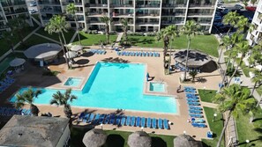 Pool - Saida 3-206 (South Padre Island)