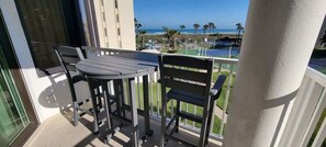 Apartment, Multiple Beds, Balcony, Pool View | Property grounds
