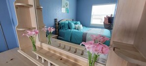 Apartment, Multiple Beds, Kitchen, Partial Sea View | 1 bedroom, free WiFi