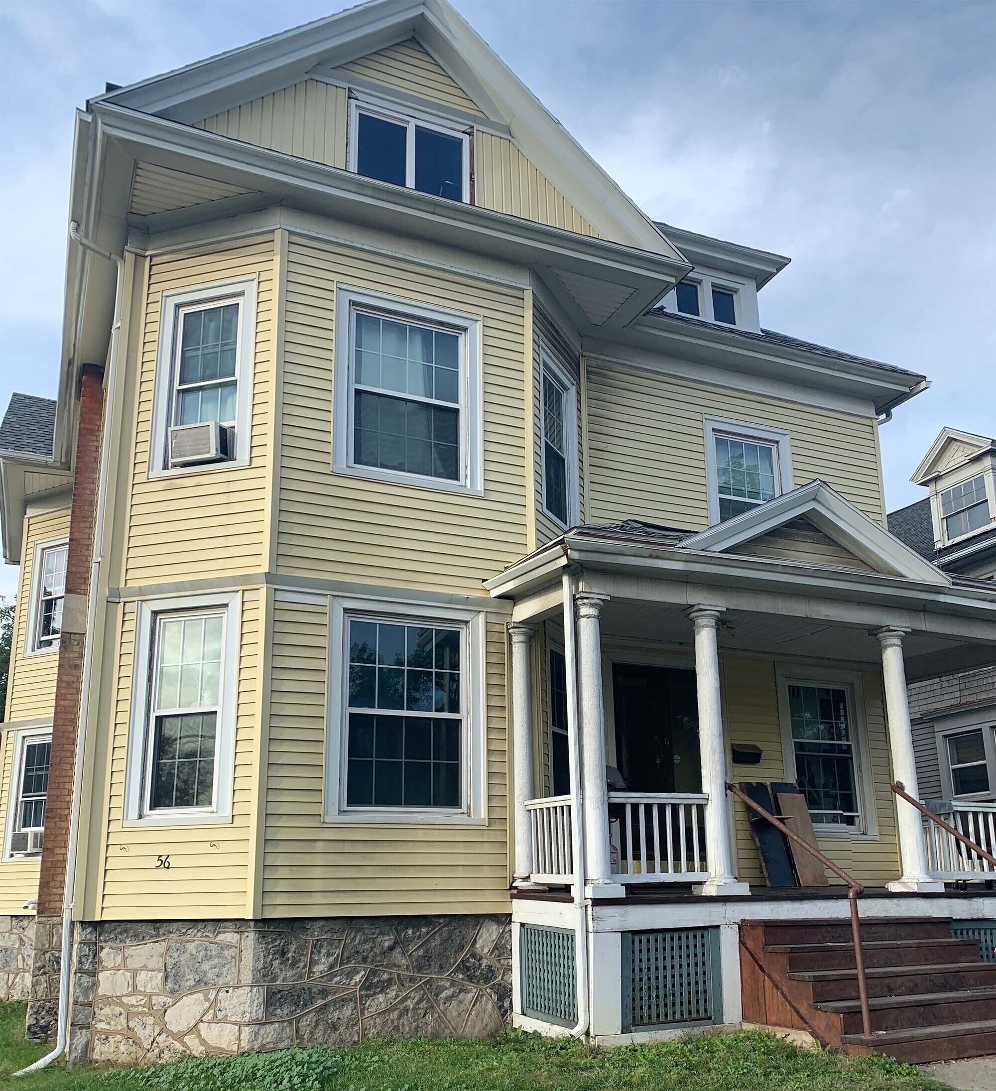 6/1 Geneva House Near Wine Trail Pet Policy