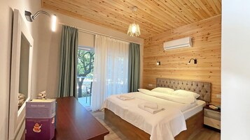 Sistema de insonorización, wifi gratis y muebles diferentes 