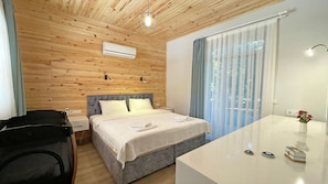 Standard Room | Individually furnished, soundproofing, free WiFi, bed sheets - Jasmin Pansiyon (Kemer)