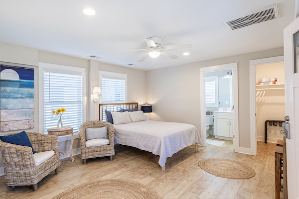 Queen bed