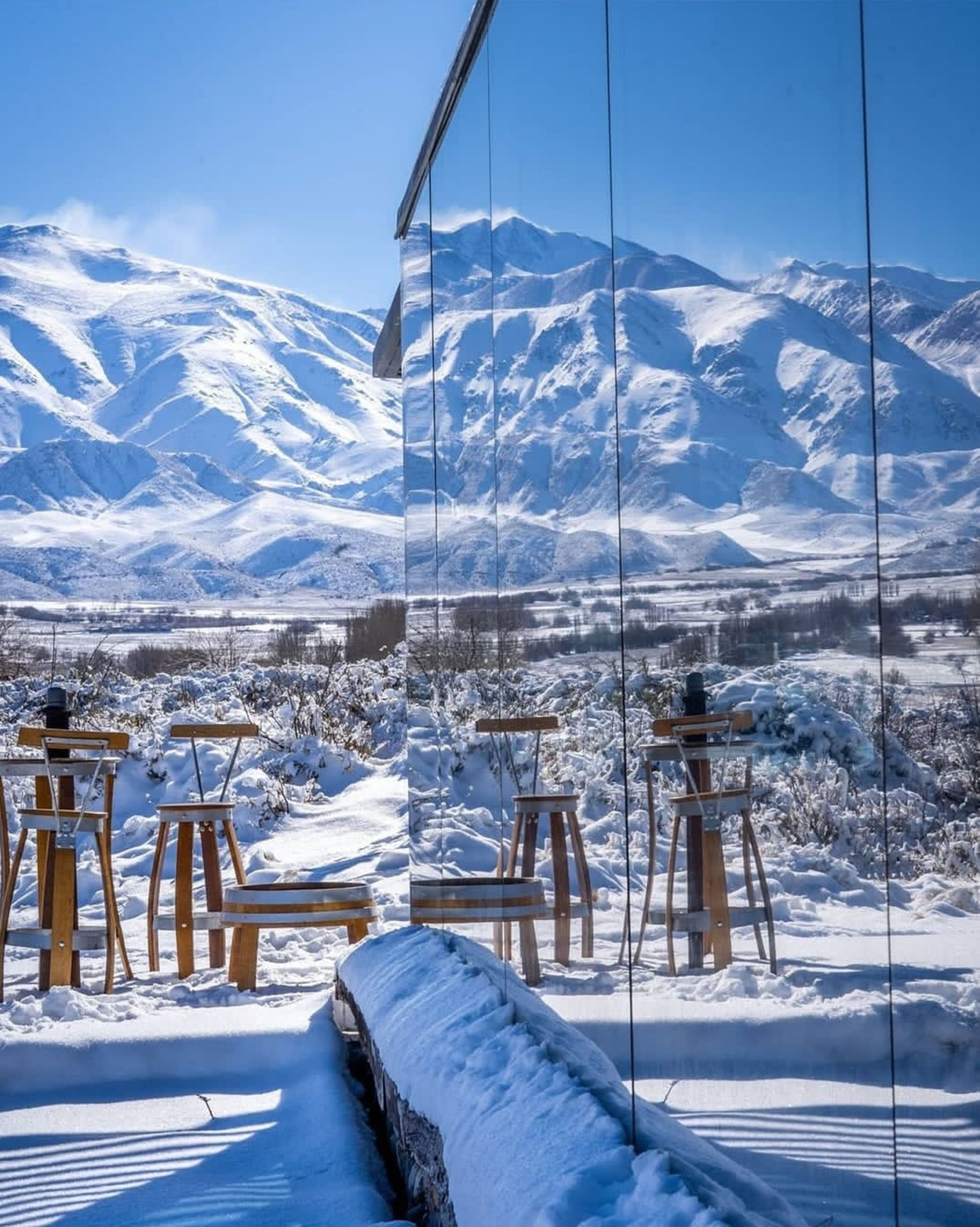 高級寝具、羽毛の掛け布団、ピロートップベッド、客室ごとに異なる装飾