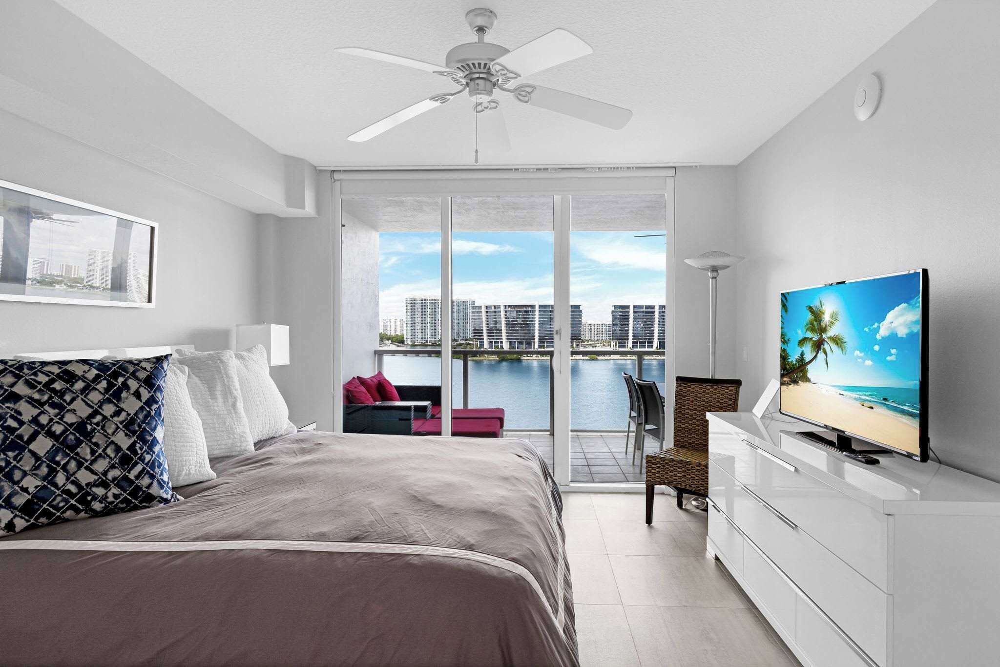 2 Schlafzimmer, Bügeleisen/Bügelbrett, kostenloses Internet