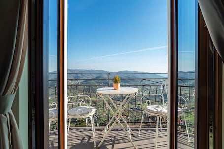 Exterior. De Gulia Charme and Relax