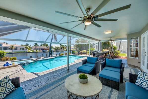 Outdoor pool, a heated pool