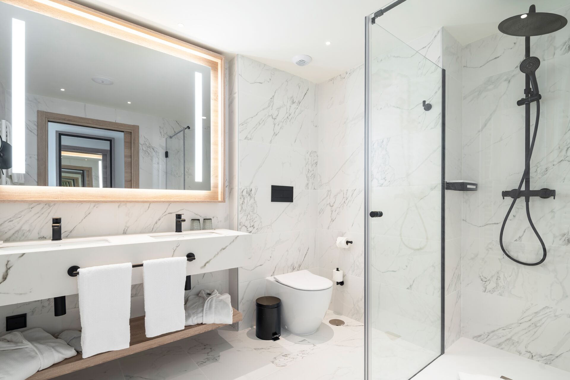 premium double or twin room | bathroom | shower, hair dryer, dressing gowns, slippers