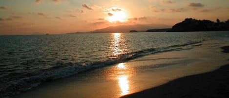 靠近海滩