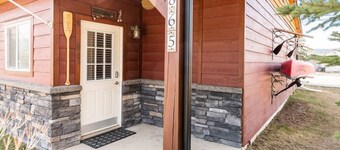 Paddlers Inn - Guide's Suite | Rustic | Charming