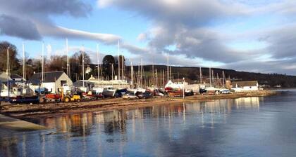 Eilean View, Sea Views, Holiday Home sleeps 6