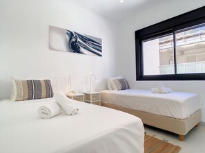 3 chambres, fer et planche Ă repasser, Wi-Fi gratuit, draps fournis
