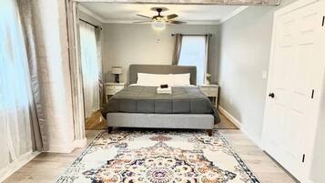 2 chambres, fer et planche Ă repasser, Wi-Fi, draps fournis