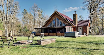 Hidden Forest Retreat