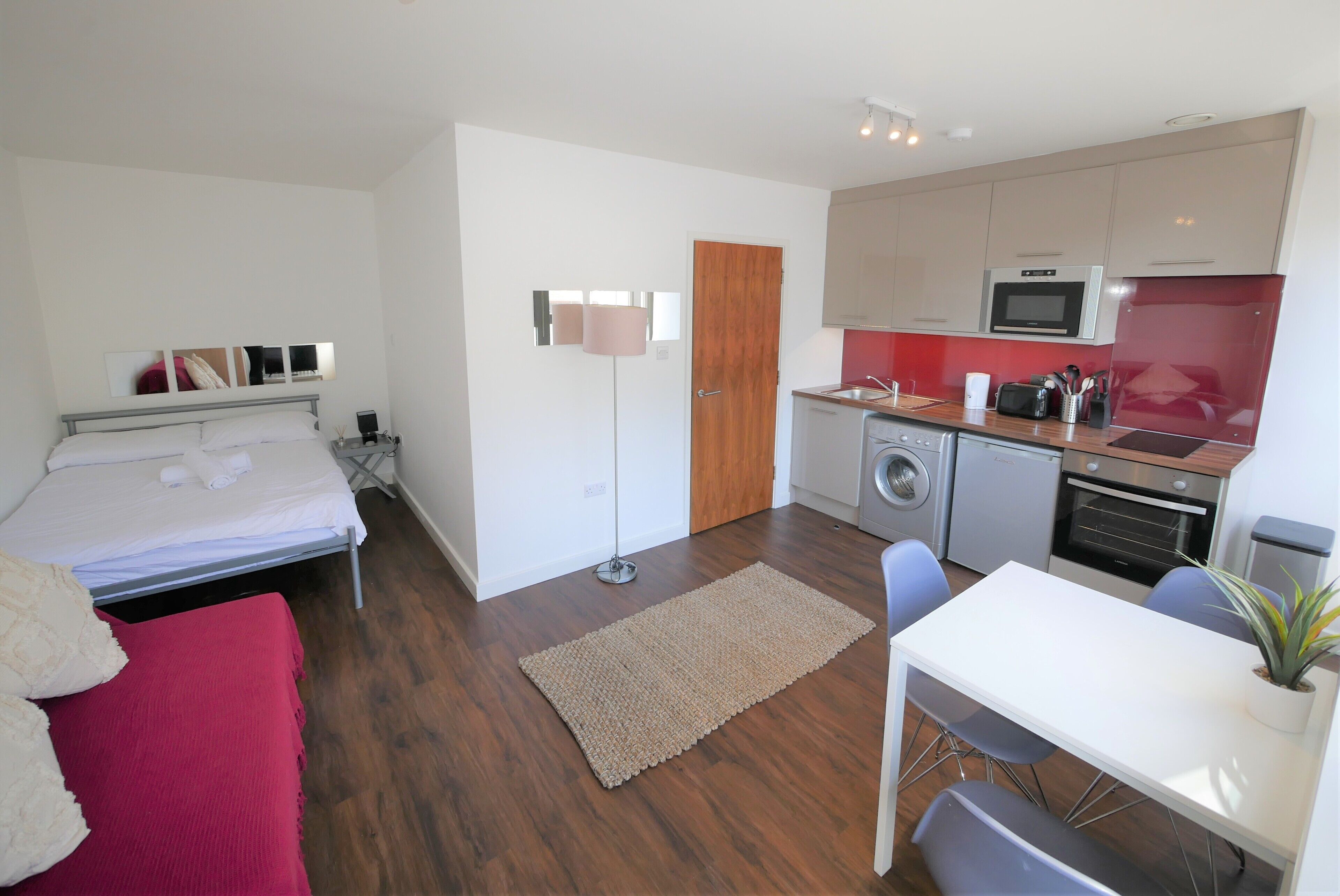 1 Schlafzimmer, Reisekinderbett, WLAN, Bettwäsche