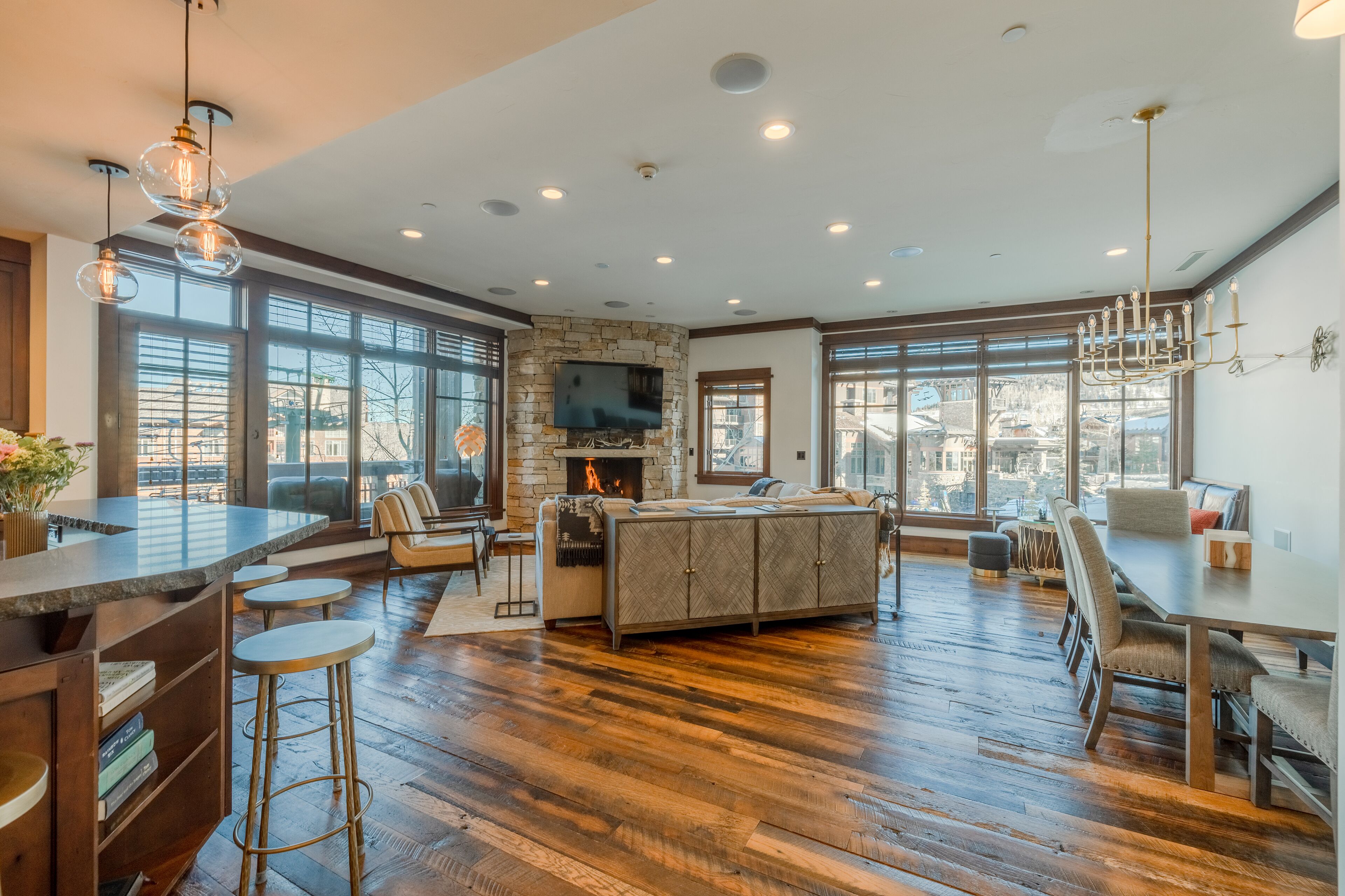 Ski-in/out Arrowleaf 3/3 Luxury w/2 Deer Valley Ski Passes