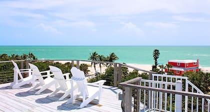 Panoramic Ocean Views, Sleeps 10, Heated Pool