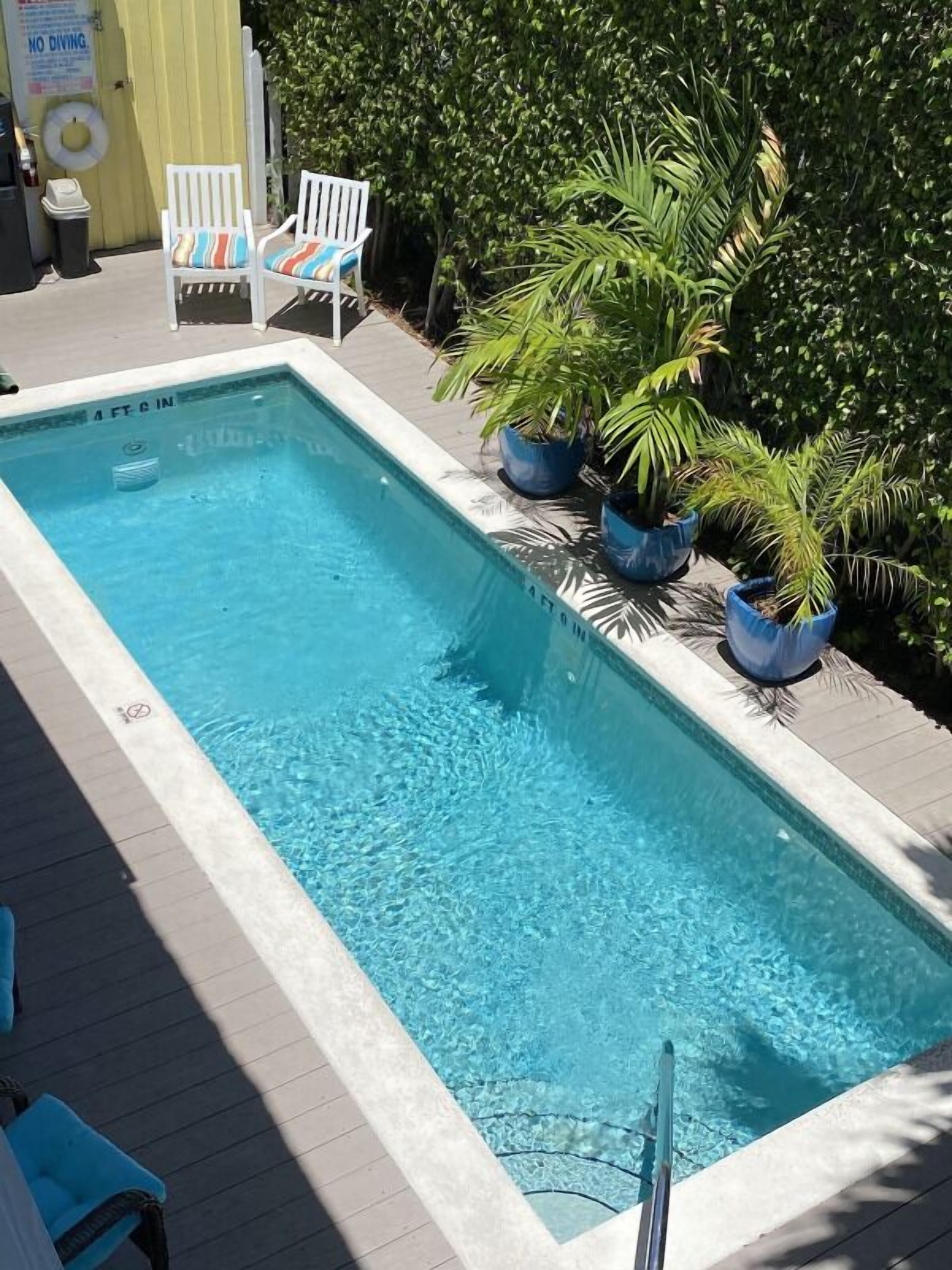 2 x Avalon Two Queen - Adults Only at The Guesthouses at Southernmost Beach