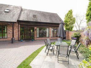Cottage | Interior - The Stables (Stourbridge)