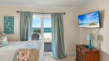 4 makuuhuonetta, silitysrauta/-lauta, vauvan matkasänky, ilmainen Wi-Fi