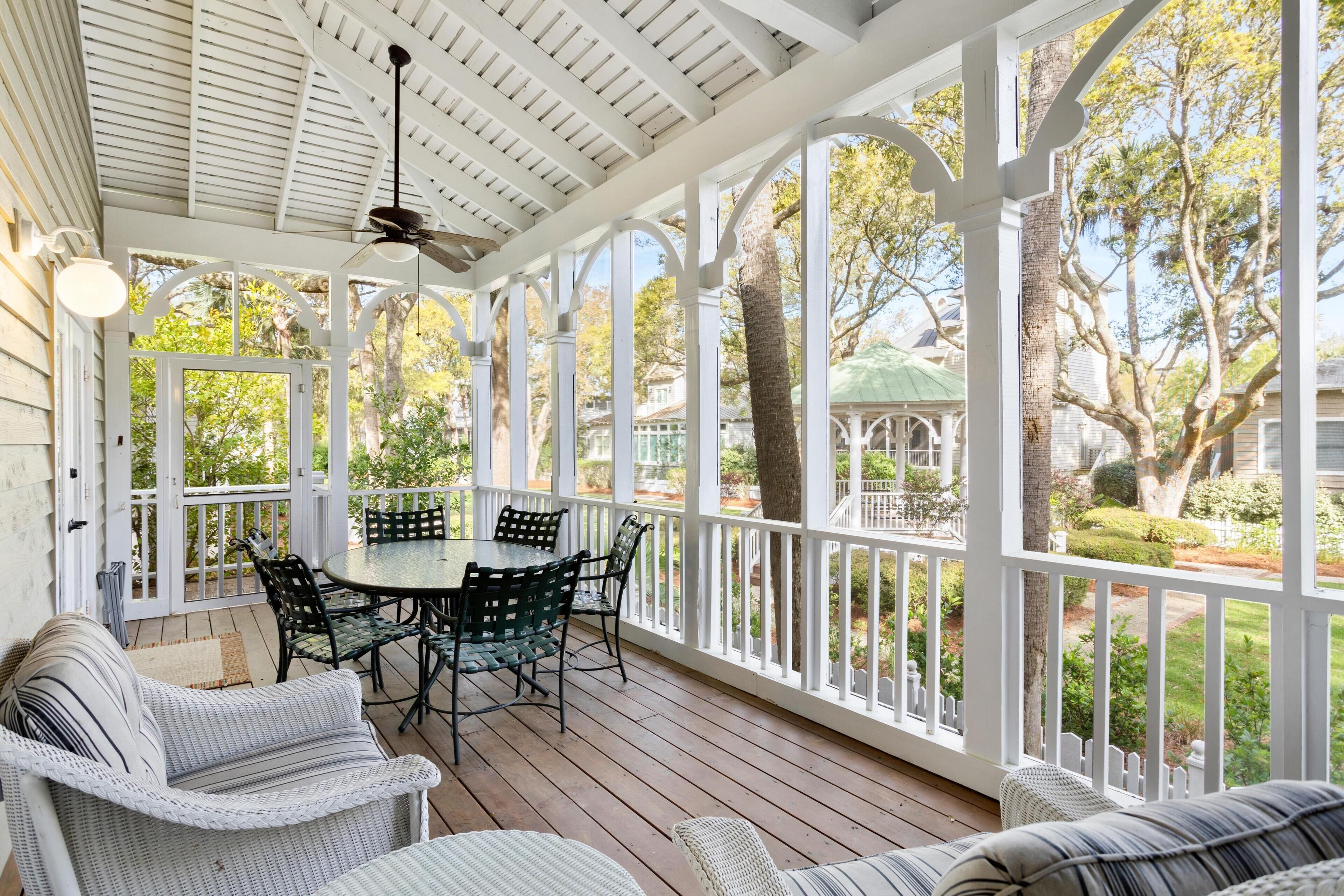 7 Atlantic Beach: Community Pool, 2 Min Walk to Beach, Beach Gear/Bike Credit