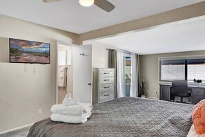 3 bedrooms, desk, iron/ironing board, free WiFi