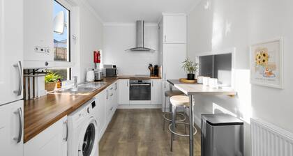 Sidlaw View - 3 Bed with Style