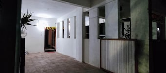 AMBIENT HOME STAY ( In Nashik)
