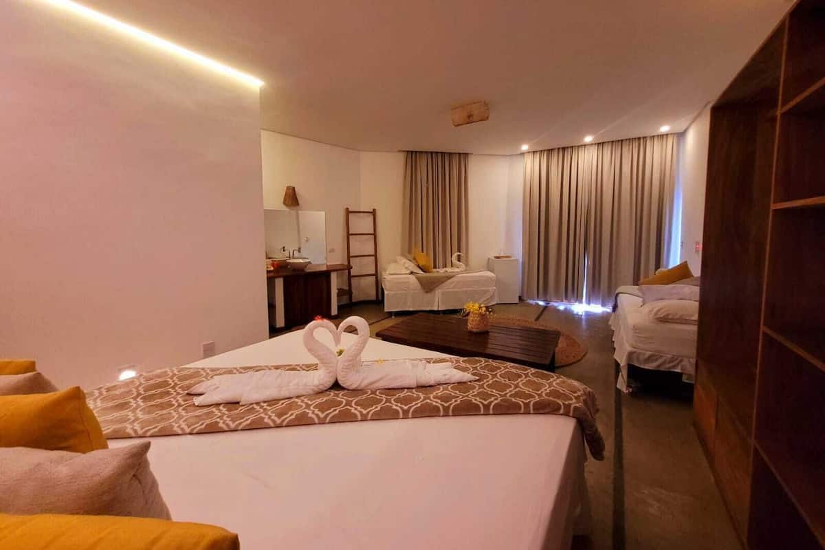 Habitació de luxe, 1 dormitori, vistes al jardí | Minibar, wifi gratuïta i roba de llit