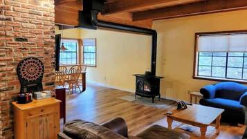 House, Multiple Beds, Balcony, Mountain View (Relax Inn) | Living area | 50-inch flat-screen TV with digital channels, fireplace