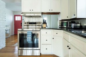 Private kitchen - Stepping Stone (Middletown)