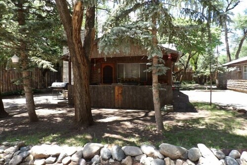 Ponderosa Cabins 104 N Laurel cabin 10