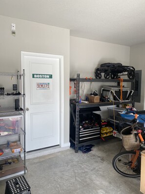 Interior - New Gated community, close to everything, fast gigabit internet, dogs welcome!  (Stuart)