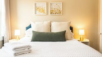 3 habitaciones, escritorio y cortinas blackout