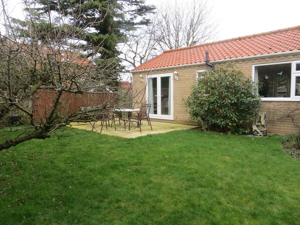 Bungalow, Private Bathroom | Garden - Little Hayman Lodge (Hunstanton)