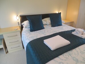 Bungalow, Private Bathroom - Little Hayman Lodge (Hunstanton)