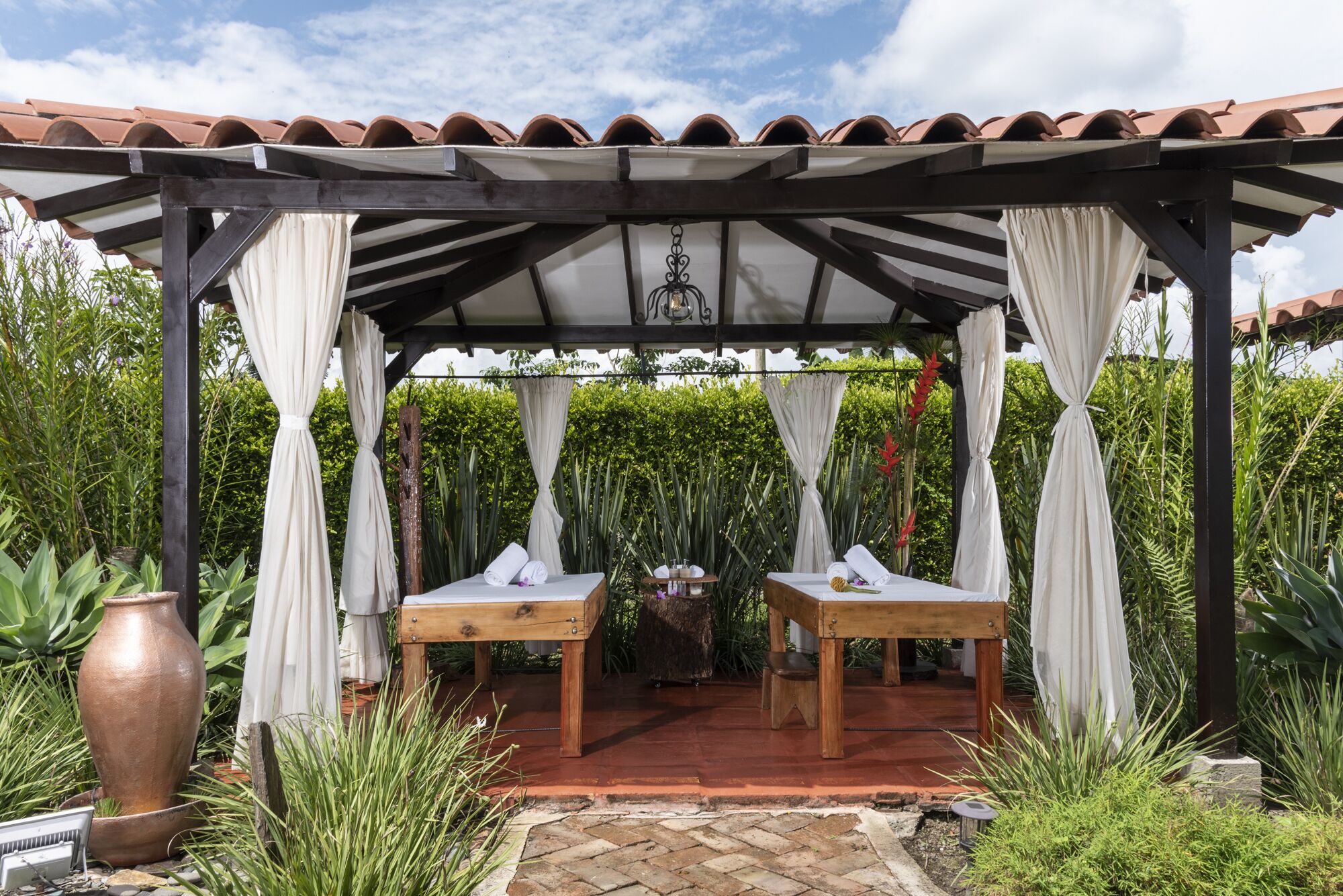 Massage in accommodation