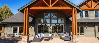 Dara Oaks - Quiet Family Retreat, Hot Tub, Basketball, Pickleball, Fire Pit, Games, Luxury Linens