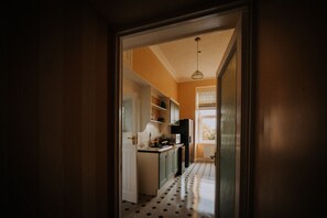 Fridge, microwave, oven, stovetop - The Pheasant Lodge - Spacious, luxury home with Garden Views & Log fire (Grange-over-Sands)