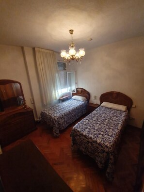 1 Schlafzimmer, Bügeleisen/Bügelbrett, Internetzugang, Bettwäsche