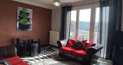 Charming apartment with garden and balcony