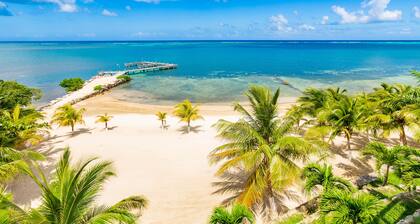 Pristine Bay Villa 1304 with large pool - 3 bedroom